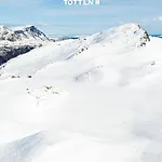 Skogstad Lodge,