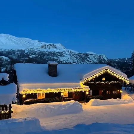 Holiday home Skogstad Lodge,