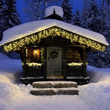 Skogstad Lodge,