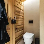 Skogstad Lodge, *